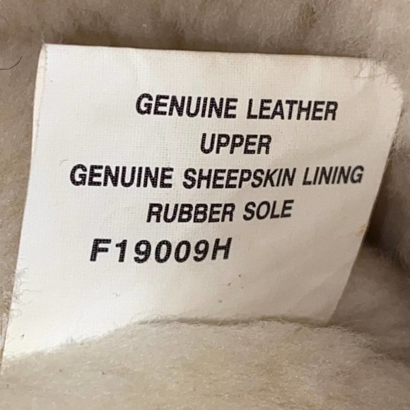 UGG Australia Womens Beige Ultimate Short 5275 Genuine Leather Winter Boots Sz 6 - Picture 10 of 10
